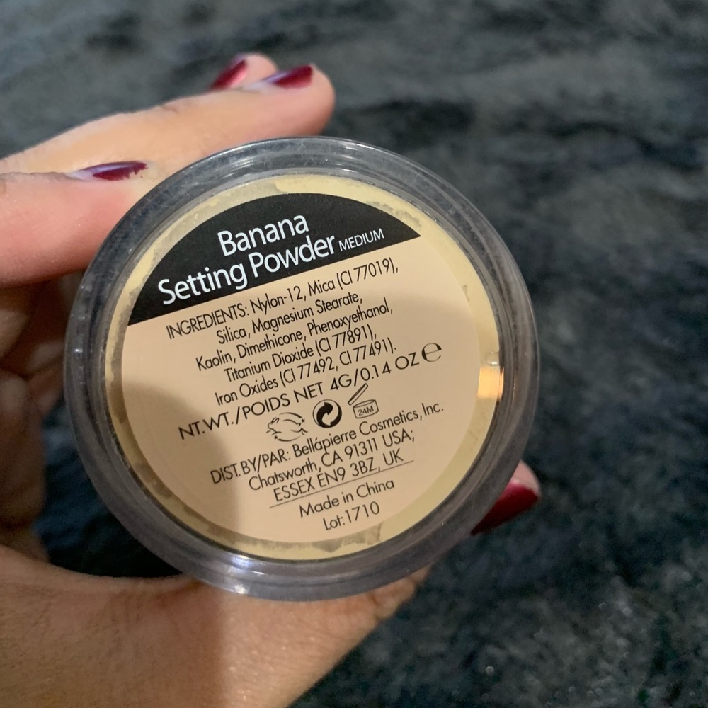 Banana Setting Powder - Picture 4 of 5